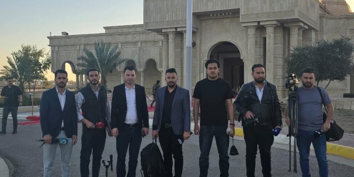 منع 8 مؤسسات إعلامية من تغطية جلسة مجلس محافظة الانبار