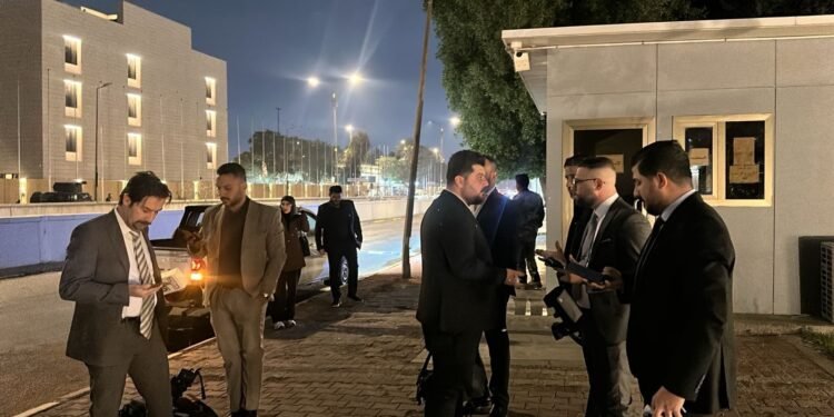 مجلس النواب يمنع الصحفيين دخول مبناه