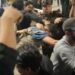 محتجون يعتدون على مراسل صحفي في البصرة