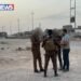 قوة أمنية ترغم مراسل فضائية على حذف ما وثقه في الانبار.